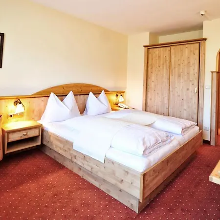 Koenigsblick By Keyone Hotel 4*