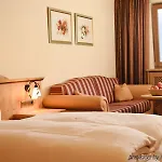 Hotell Koenigsblick By Keyone Fulpmes